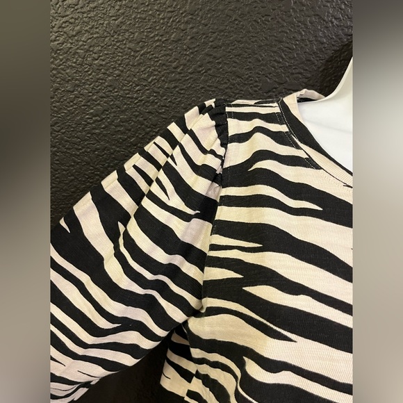 Loft long sleeve animal print blouse - Picture 3 of 8